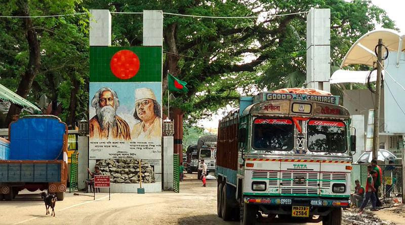 স্থলবন্দর দিয়ে বাংলাদেশি পাটজাত পণ্য আমদানিতে নিষেধাজ্ঞা জারি করলো ভারত