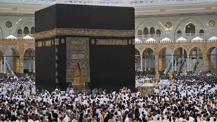 ওমরাহর নিয়মে বড় পরিবর্তন: ভ্রমণের আগে মানতে হবে ১০টি নতুন শর্ত