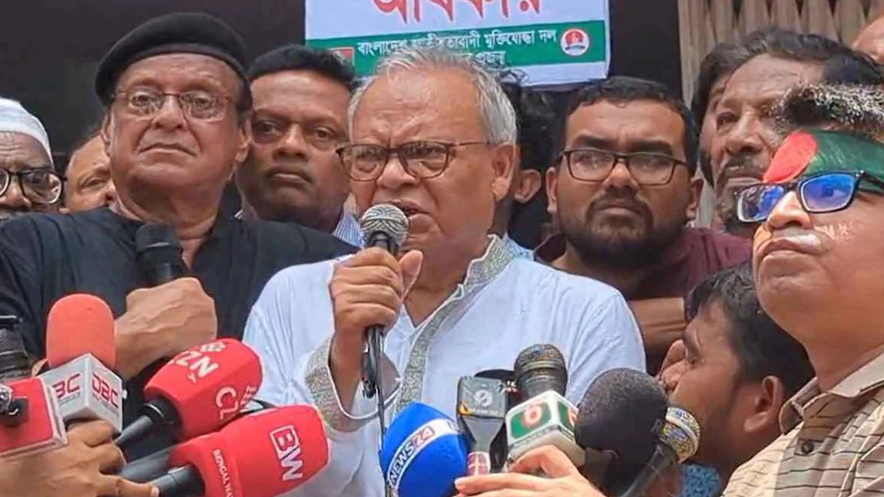 একাত্তরের ইতিহাসকে খাটো করার চেষ্টা চলছে: রিজভী