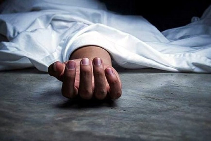 Recovered a person's  dead body from a flat in Narayanganj