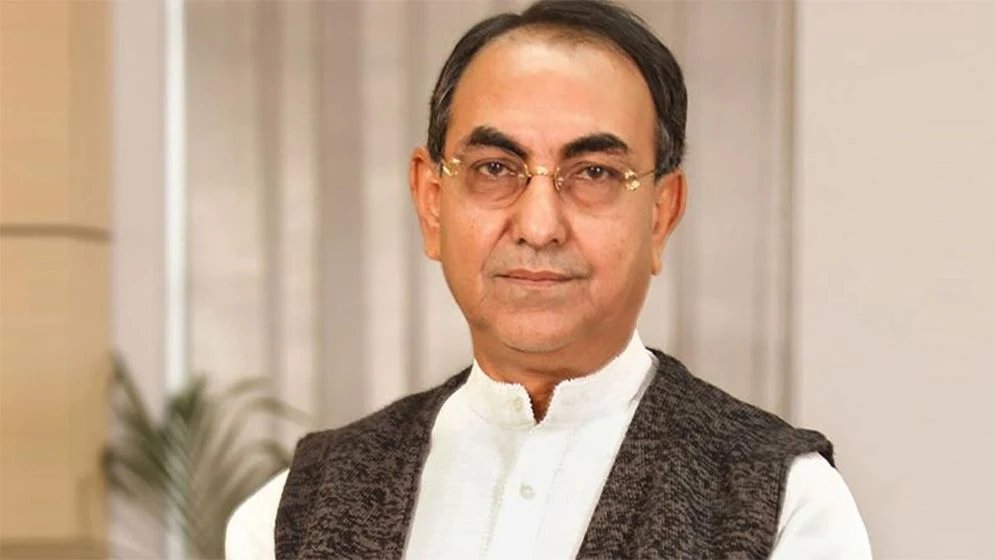 বৈশ্বিক যুদ্ধের প্রভাবে ব্যাংক খাত ঝুঁকিতে: মির্জা আব্বাস