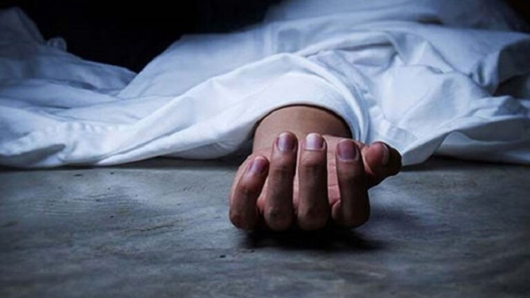 আশুলিয়ায় একই পরিবারের তিনজনের মরদেহ উদ্ধার