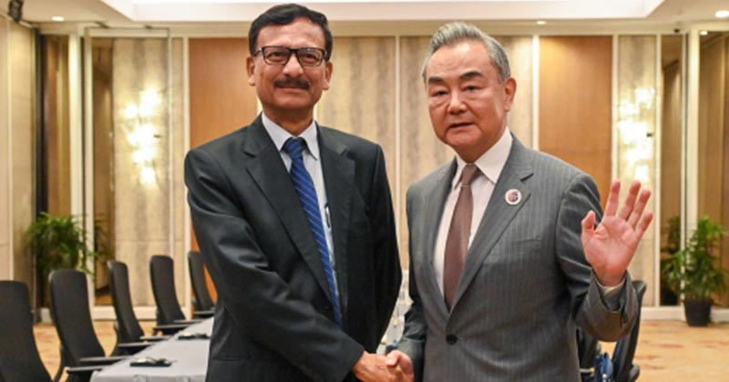 বাংলাদেশের আস্থাভাজন বন্ধু হতে চায় চীন: চীনের পররাষ্ট্রমন্ত্রী ওয়াং ই