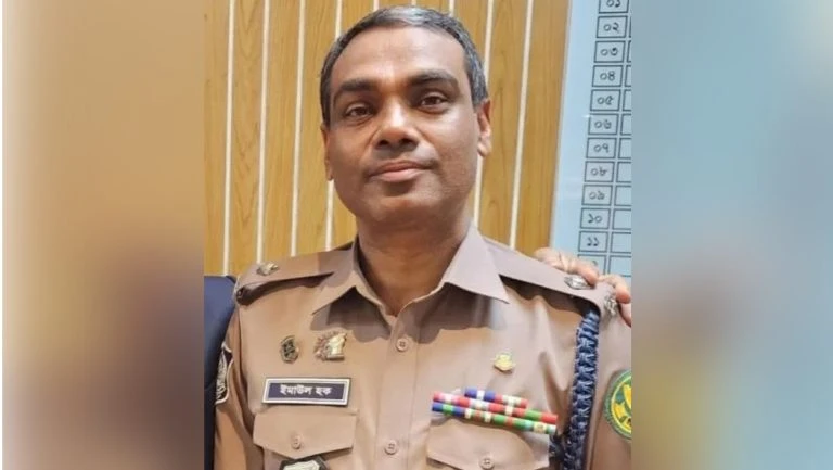 ওসির ব্যক্তিগত অ্যাকাউন্টে অস্বাভাবিক লেনদেনের অভিযোগ