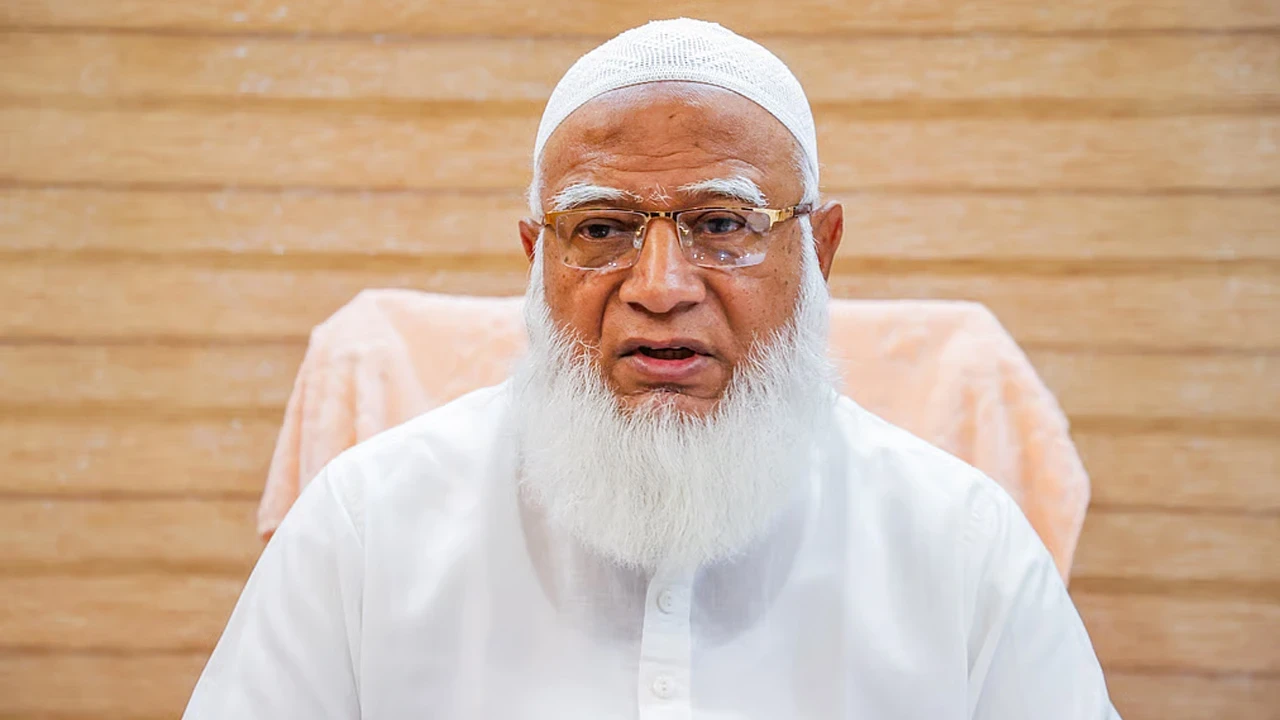 হজ পালনে সৌদি আরবে যাচ্ছেন জামায়াত আমির