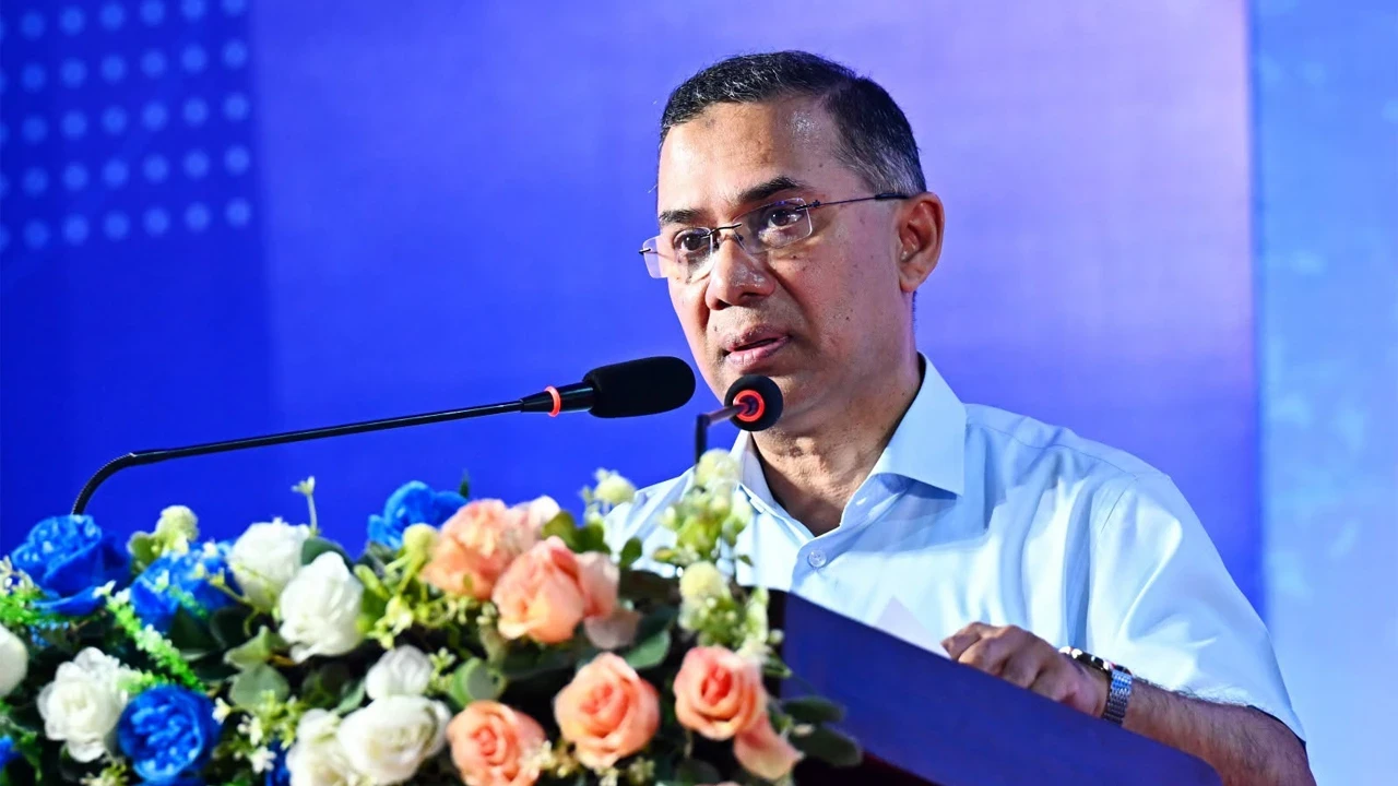 জ্বালানি সংকট কাটাতে সরকার কাজ করছে: প্রধানমন্ত্রী