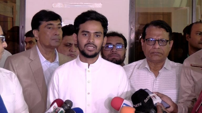 ফেব্রুয়ারির নির্বাচন বানচালের ষড়যন্ত্র চলছে: আসিফ মাহমুদ