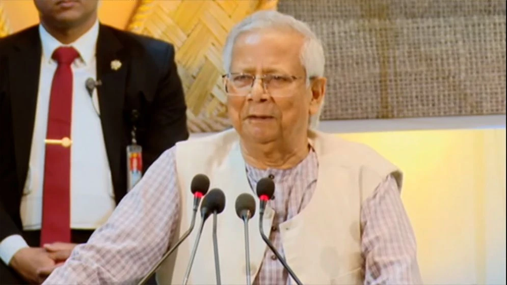 রোকেয়ার আদর্শে নতুন বাংলাদেশ গড়ার আহ্বান: প্রধান উপদেষ্টার