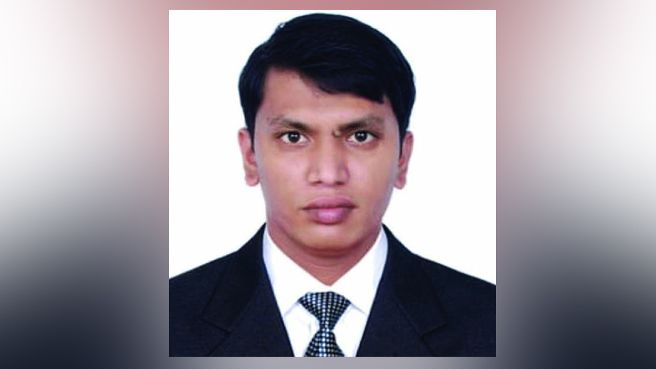 রুমমেটকে ছুরিকাঘাতের অভিযোগে অভিযুক্ত  ডাকসু ভিপি প্রার্থী জালাল আহমদকে হল থেকে বহিষ্কার