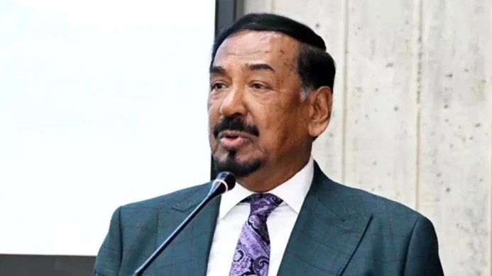 রাষ্ট্রপতির পদত্যাগের গুঞ্জনের মধ্যে শুক্রবার দেশে ফিরছেন স্পিকার