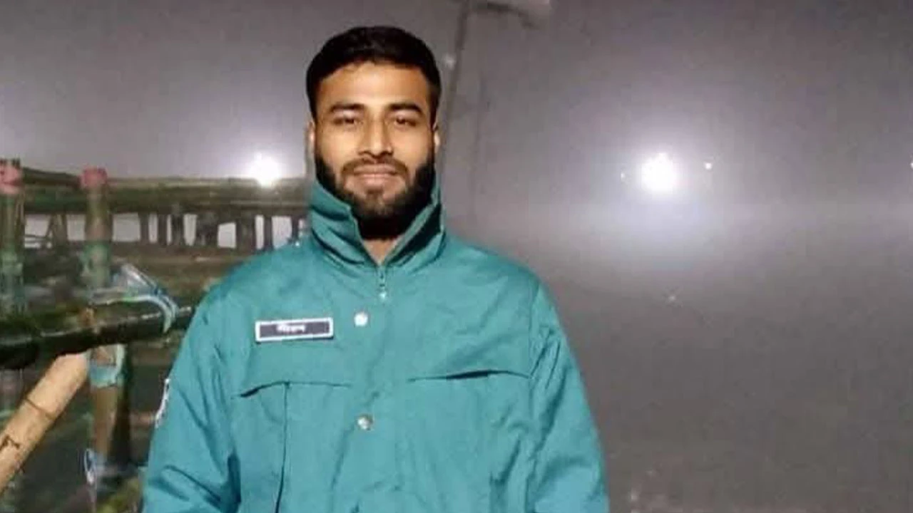 বরিশালে ইয়াবা-গাঁজাসহ আটক পুলিশ সদস্য কারাগারে