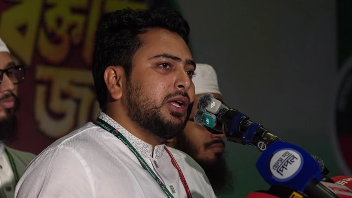 গণতান্ত্রিক প্রতিবাদকে হঠকারিতা বলা হচ্ছে: নাহিদ ইসলাম