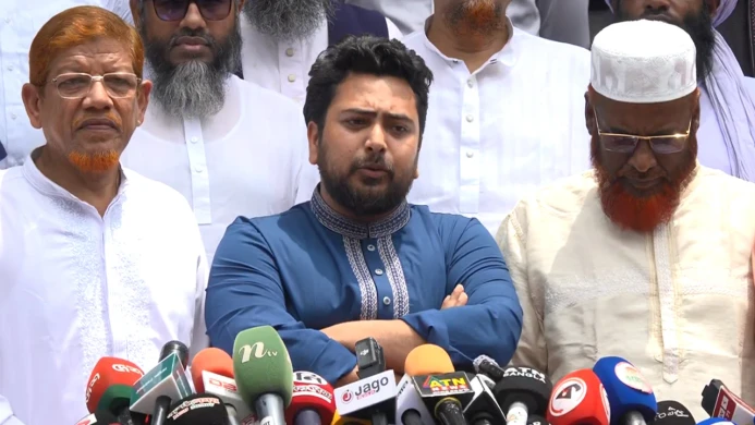 দেশে রাজনৈতিক ও সাংবিধানিক সংকট চলছে: নাহিদ ইসলাম