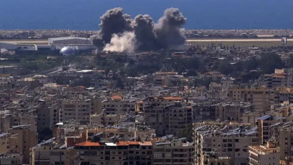 Israeli Airstrike Targets Hezbollah Site in Beirut
