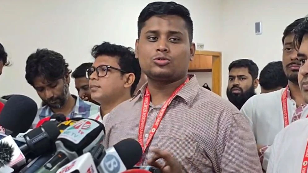 শাপলা প্রতীক না পেলে নির্বাচনে অংশ নেবে না এনসিপি: হাসনাত আবদুল্লাহ