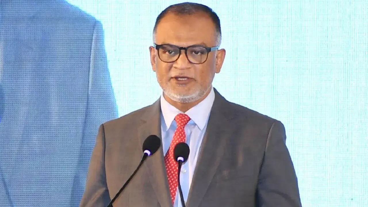 গার্মেন্টস ছাড়া অন্য খাত মার্কিন শুল্ক সুবিধা পায়নি: বাণিজ্য উপদেষ্টা