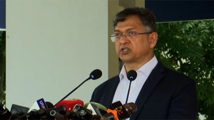 পুলিশ কোনো দলীয় লাঠিয়াল বাহিনী নয়: স্বরাষ্ট্রমন্ত্রী
