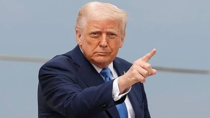 Trump Warns of Strikes on Iran’s Underground Nuclear Facility