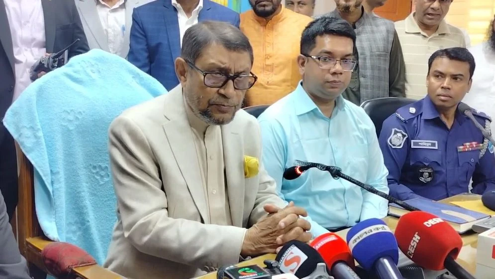 ডাক্তারদের পছন্দ অনুযায়ী বদলি করা হবে: স্বাস্থ্যমন্ত্রী