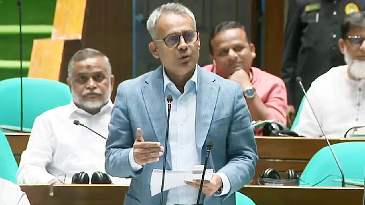 মেট্রোরেলের ৪৬ পিয়ারে ফাটল ২৭ বেয়ারিং প্যাড ঝুঁকিপূর্ণ: সড়কমন্ত্রী
