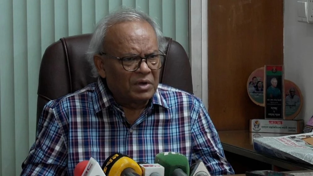 সরকারকে বিতর্কিত করতে নানা অপচেষ্টা চলছে: রিজভী