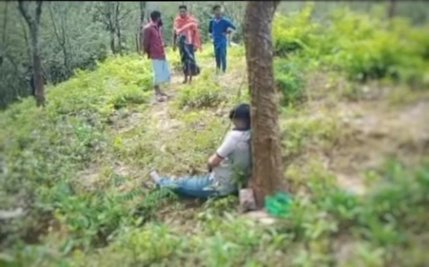 কক্সবাজার রাবার বাগানে অজ্ঞাত যুবকের লাশ উদ্ধার, এলাকায় আতঙ্ক