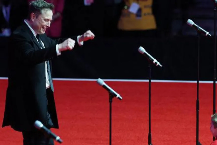 What it means when Elon Musk brings his children to workWhat it means when Elon Musk brings his children to work