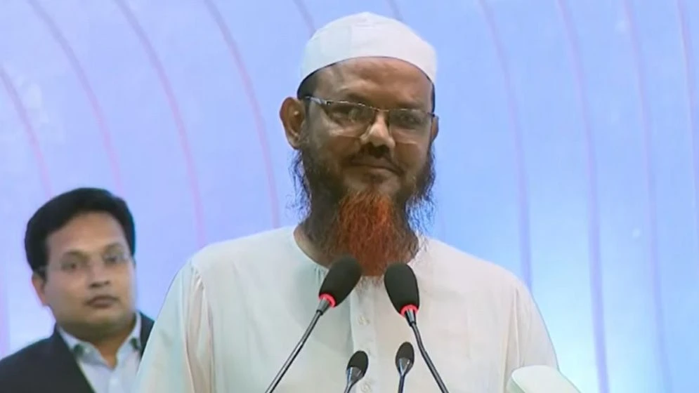 ইমামদের ভাতা নিয়ন্ত্রণে ব্যবহার করলে ক্ষতি হবে: ফয়জুল করীম