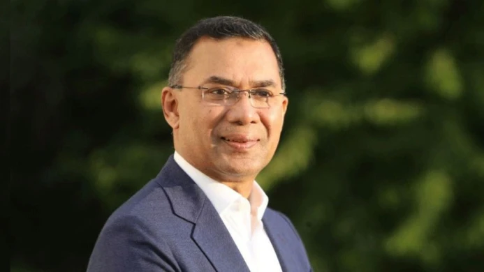 বগুড়া-৬ আসনে তারেক রহমানের পক্ষে মনোনয়ন ফরম উত্তোলন