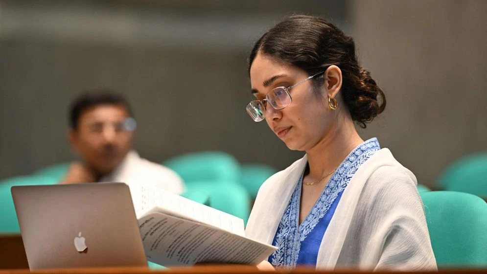 ভিভিআইপি গ্যালারি থেকে সংসদ অধিবেশন দেখলেন জাইমা রহমান